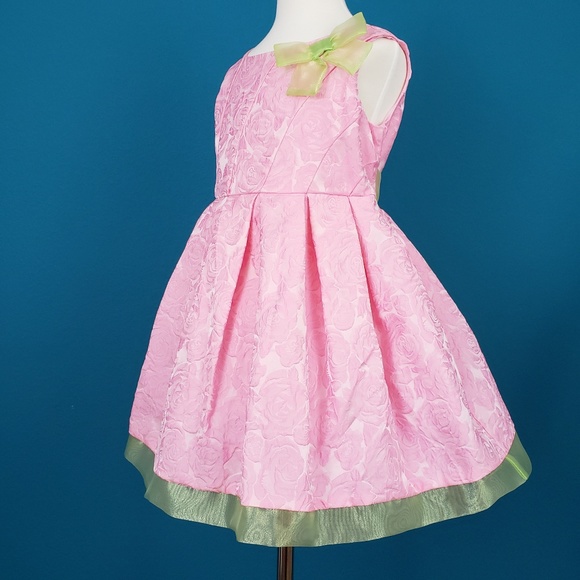 🆕️🎈😊  LITTLE ANGELS by US Angels Brocade Dress // (CHILD) // (NWT) - Picture 3 of 5